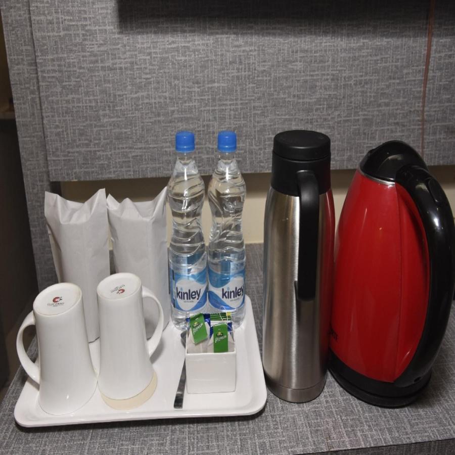 Hotel Tridev Grand Varanasi Ngoại thất bức ảnh